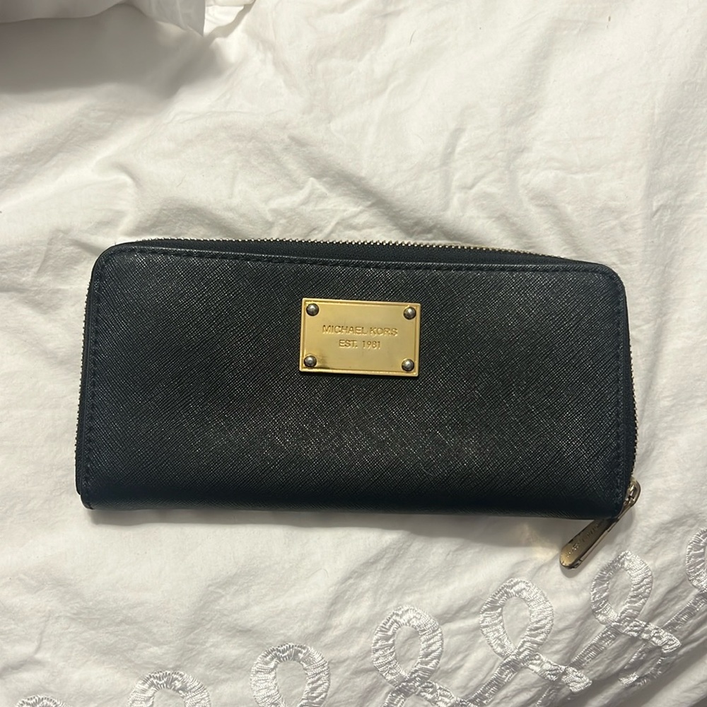Michael Kors wallet